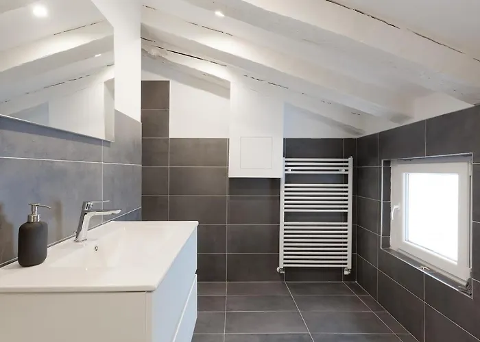 La Casa Di Po' 트리에스테