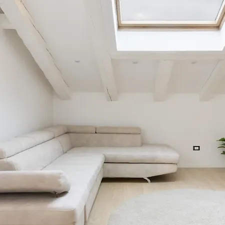 La Casa Di Po' Τεργέστη